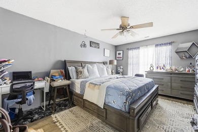 Welcome to 417 Chesterfield Ct., a well-maintained 3-bedroom - photo 9