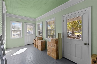 Discover the timeless charm of this beautiful country home - photo 32