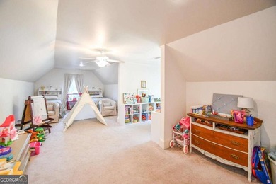 Absolutely stunning Country Club home! Tucked away on a quiet - photo 35