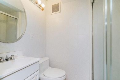 Welcome to 9 Prague Court, an extraordinary custom residence - photo 36