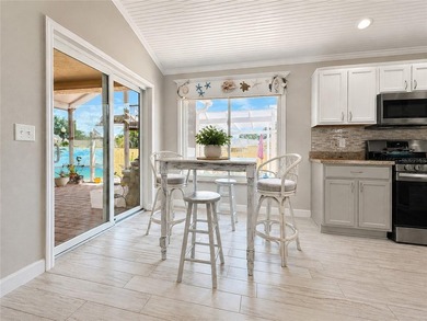 THE VILLAGES, FL - >> HOT - photo 7