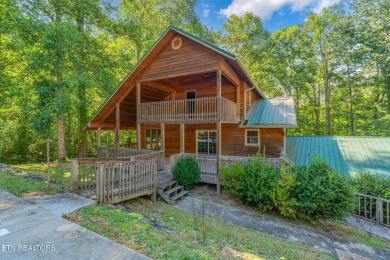 Lake Home For Sale in Kingston, Tennessee