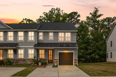 Welcome to 7789 Park Gate Drive, a beautifully maintained - photo 1