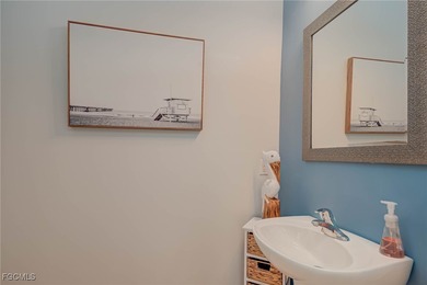 TURNKEY ESCONDIDO CASITA - MAIN-FLOOR MASTER, DESIGNER UPGRADES