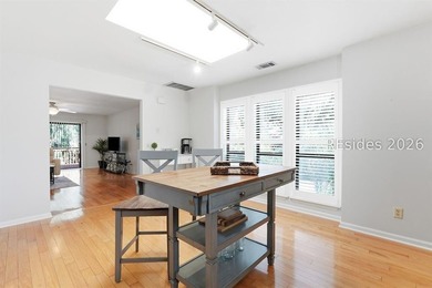 Perfectly situated for easy access to Hilton Head Island or - photo 11