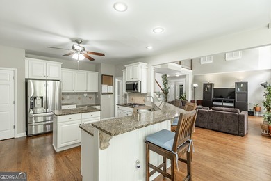 Classic brick home in one of the area's most sought-after - photo 16