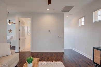 TURNKEY ESCONDIDO CASITA - MAIN-FLOOR MASTER, DESIGNER UPGRADES