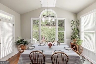 Classic brick home in one of the area's most sought-after - photo 20