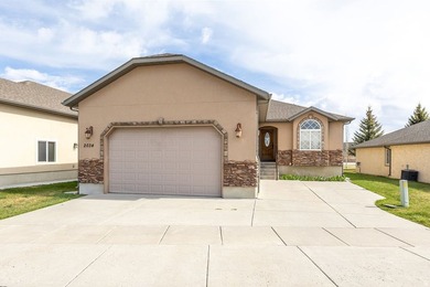 ***PRICE IMPROVEMENT*** Fine craftsmanship, beautifully - photo 10