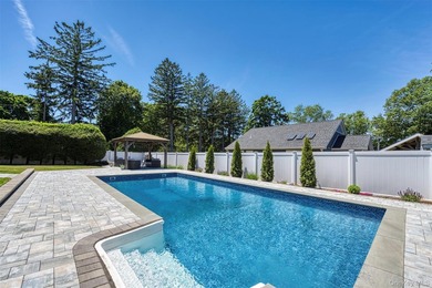 Welcome to this beautifully maintained 4-bedroom, 2-bath - photo 6