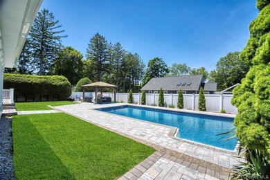 Welcome to this beautifully maintained 4-bedroom, 2-bath - photo 7