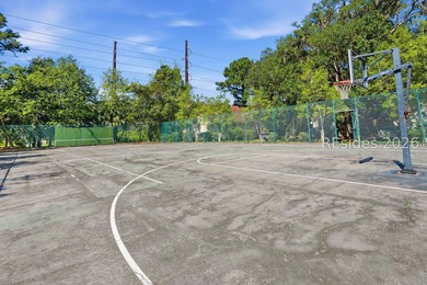 Perfectly situated for easy access to Hilton Head Island or - photo 31