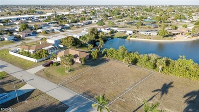 WOW! Come check out this Eastern Exposure facing LAKE view lot - photo 3