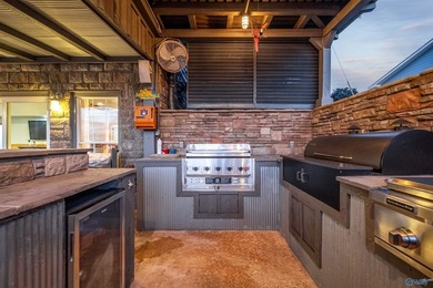 Exceptional waterfront retreat in the Big Nose area of Weiss - photo 45