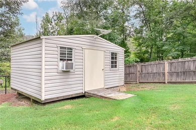 Beautifully maintained and thoughtfully designed, this Cedar - photo 47