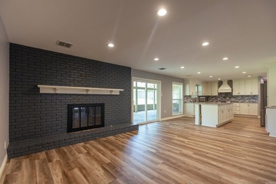 Welcome home to this charming four-bedroom, 2.5-bath beauty in - photo 9