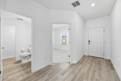PRICE REDUCTION! Modern Newer Construction - Move-In Ready Why - photo 7