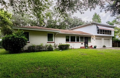 Lake Home Sale Pending in Orlando, Florida