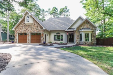 Lake Home For Sale in Waupaca, Wisconsin