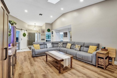 RARE CORNER VILLA in desirable Bonaire at Woodmont! Bright - photo 19