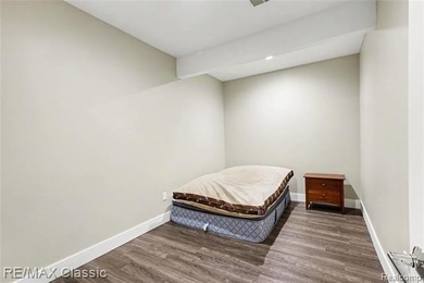 Come experience everything 5118 S Shore Drive has to offer. This - photo 24