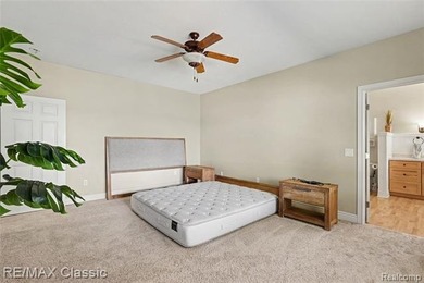 Come experience everything 5118 S Shore Drive has to offer. This - photo 28