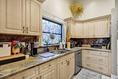 RARE CORNER VILLA in desirable Bonaire at Woodmont! Bright - photo 29