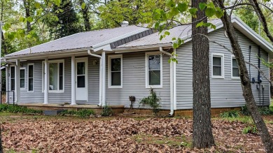 Lake Home For Sale in Cherokee Village, Arkansas