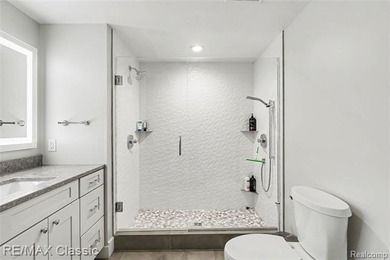 Come experience everything 5118 S Shore Drive has to offer. This - photo 35