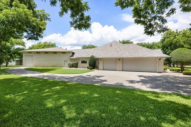 MOTIVATED SELLER!!!!!!! Rare opportunity to own a custom fly-in - photo 38