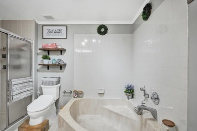 RARE CORNER VILLA in desirable Bonaire at Woodmont! Bright - photo 39