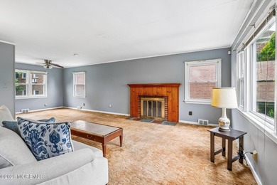 Exceptional opportunity to renovate or build your dream home in - photo 5