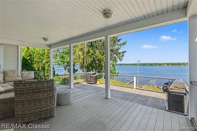 Come experience everything 5118 S Shore Drive has to offer. This - photo 45