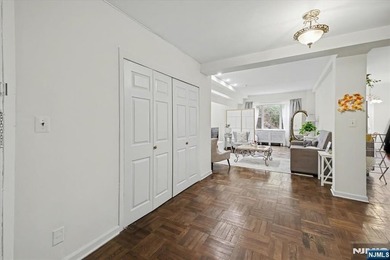 Unique opportunity to customize this home to fit your lifestyle! - photo 6