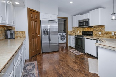 Rarely available in this neighborhood, this property stands out - photo 5
