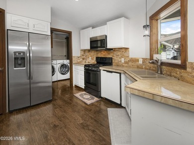 Rarely available in this neighborhood, this property stands out - photo 6