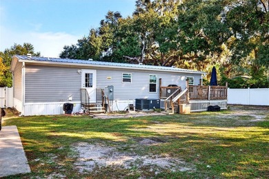 This property has everything you need and more!   No repairs to - photo 8