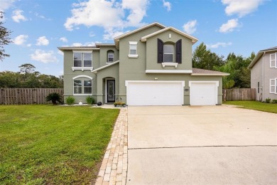 Lake Home For Sale in Yulee, Florida
