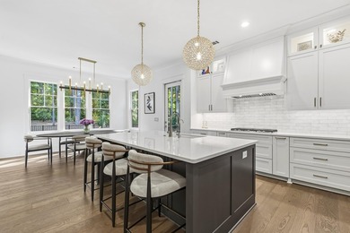 Like New Construction 4 Bedroom/4.5 Bath Custom Home at Reynolds - photo 15