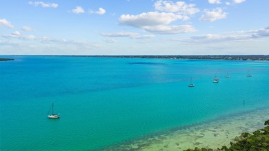 Absolutely stunning wide water views of the intracoastal - photo 24