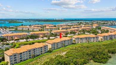 Absolutely stunning wide water views of the intracoastal - photo 28