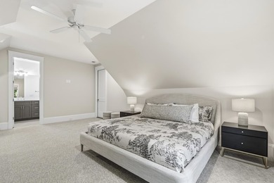Like New Construction 4 Bedroom/4.5 Bath Custom Home at Reynolds - photo 33