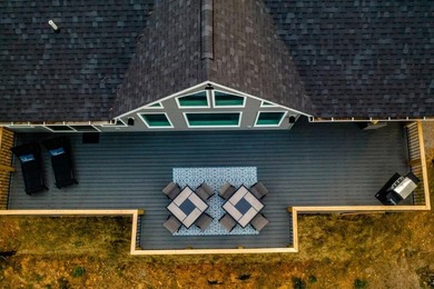 Welcome to your Lake Cumberland retreat! This stunning - photo 9