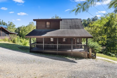 Lake Home For Sale in Sevierville, Tennessee