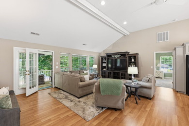 Lake Hartwell 5 BR/3BA Home | Level Lot | Dock - photo 7