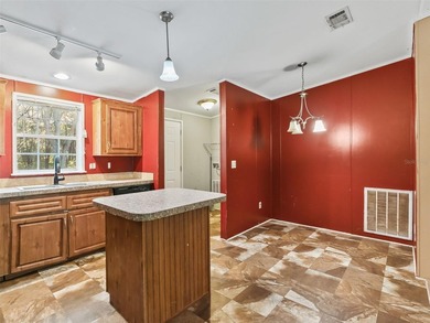 NEW PRICE!! NO HOA!! Affordable country charm with privacy - photo 12