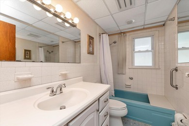 Welcome to 3 Avenue B. Excellent opportunity in the North Shore - photo 13