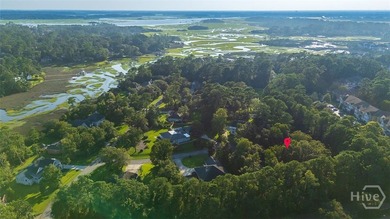 Tucked away in Commodore Point West, 6 Cedar View Court offers - photo 14