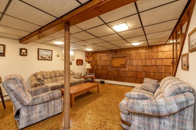 Welcome to 3 Avenue B. Excellent opportunity in the North Shore - photo 19