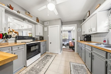 Lake house on beautiful Lake Whitney! This home offers a - photo 19